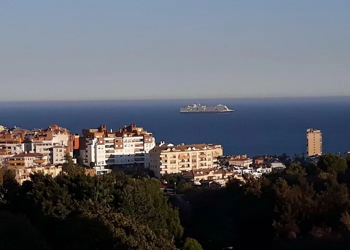 Edificio Hercules * ベナルマデナ