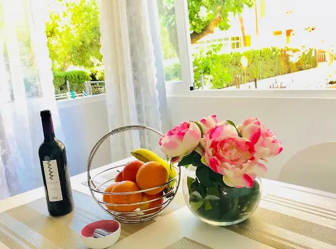 アパート Edificio Hercules ベナルマデナ